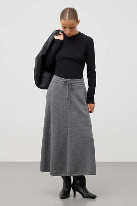 dzhemper-chernyy-evt-3353-chernyy3