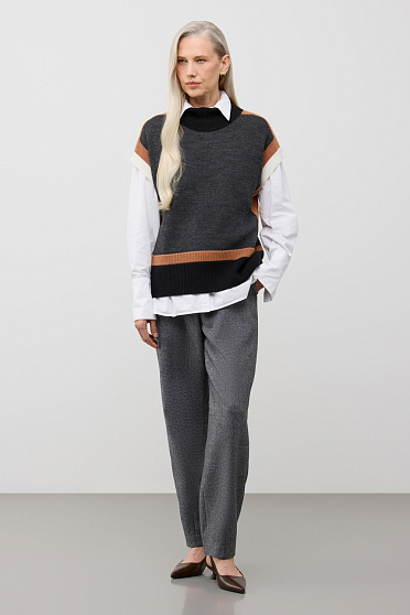 zhilet-seryy-ev-30275-sh-seryy