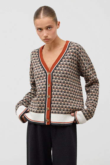 kardigan-bezhevyy-ev-30280-sh-bezhevyy