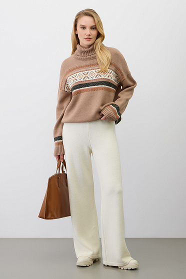 dzhemper-barkhatnyy-bezh-ev-30286-sh-bezhevyy