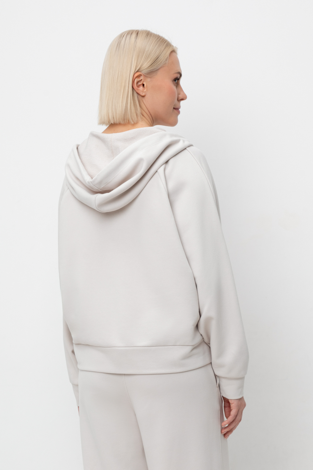 картинка Толстовка на молнии из мякого футера от магазина Одежда+