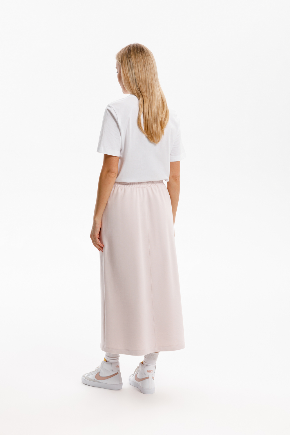 картинка Юбка спортивного силуэта из двухцветного футера от магазина Одежда+