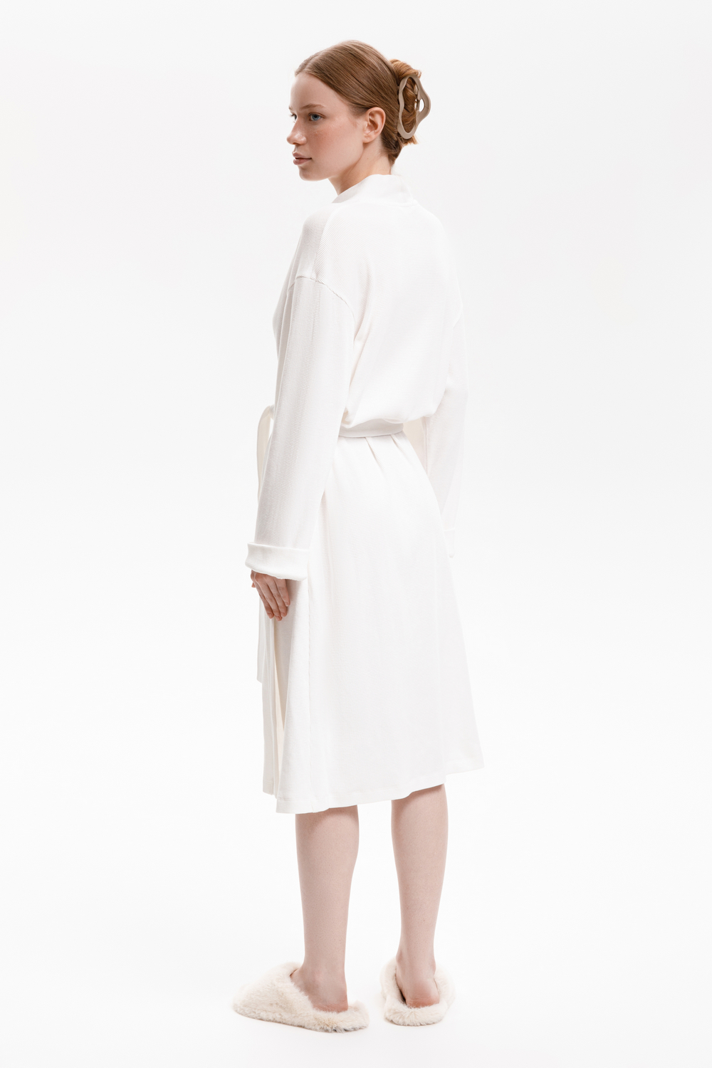 картинка Халат из мягкого объемного трикотажа от магазина Одежда+