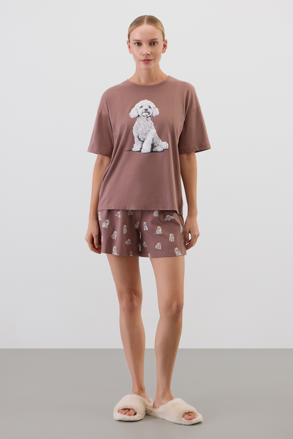 картинка Комплект с футболкой и шортами  из 100% хлопка от магазина Одежда+