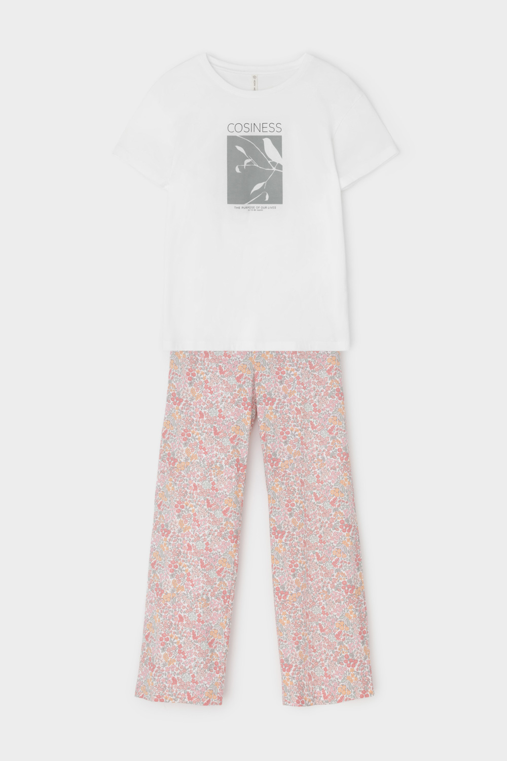 картинка Комплект с футболкой и брюками из 100% хлопка от магазина Одежда+