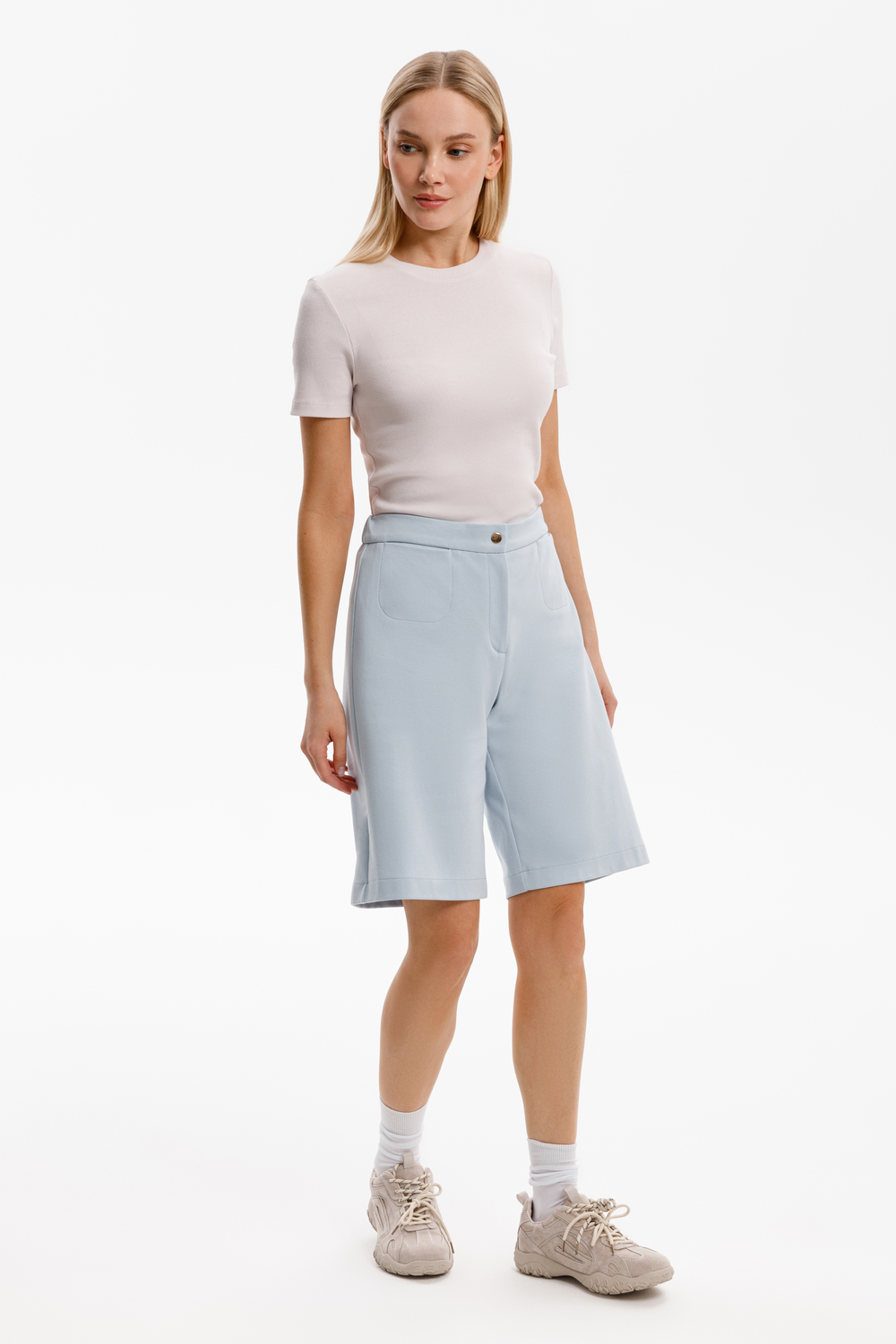 картинка Базовая футболка из эластичного трикотажа в рубчик от магазина Одежда+