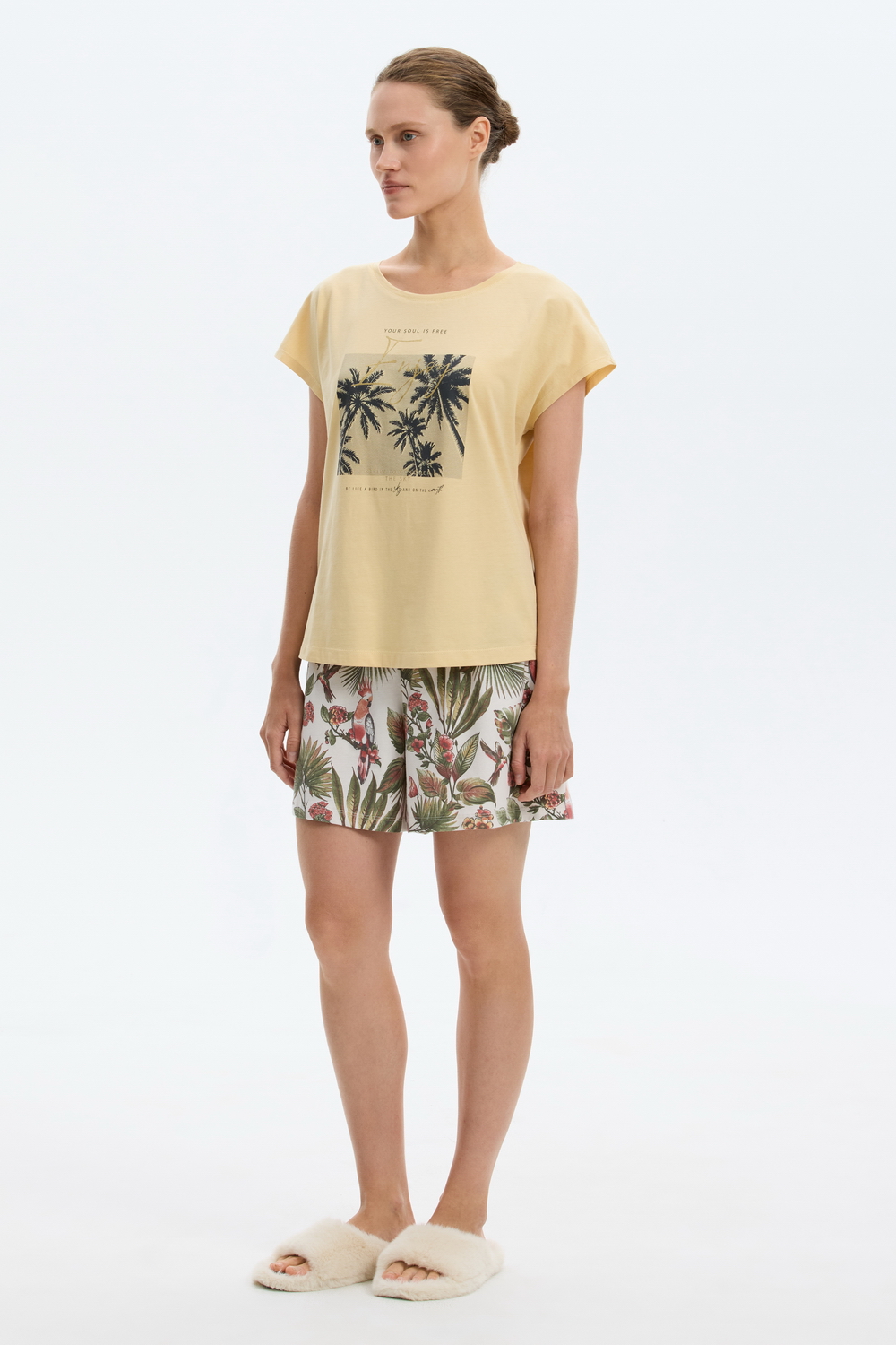 картинка Комплект футболка и шорты из 100% хлопка от магазина Одежда+