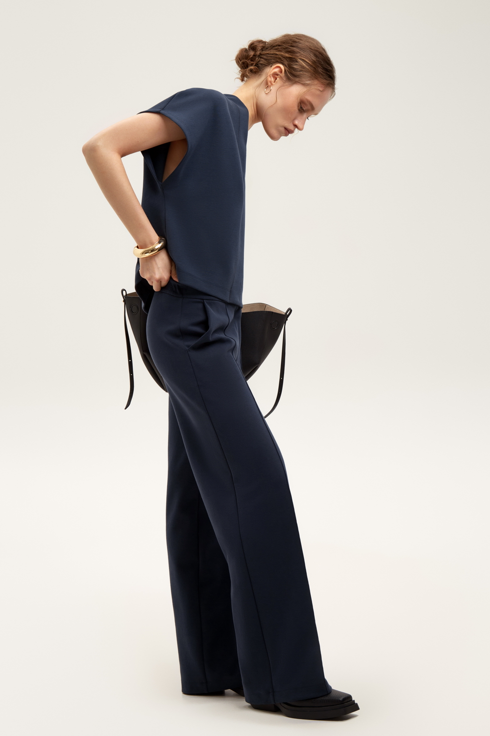 картинка Жилет из премиального трикотажа от магазина Одежда+