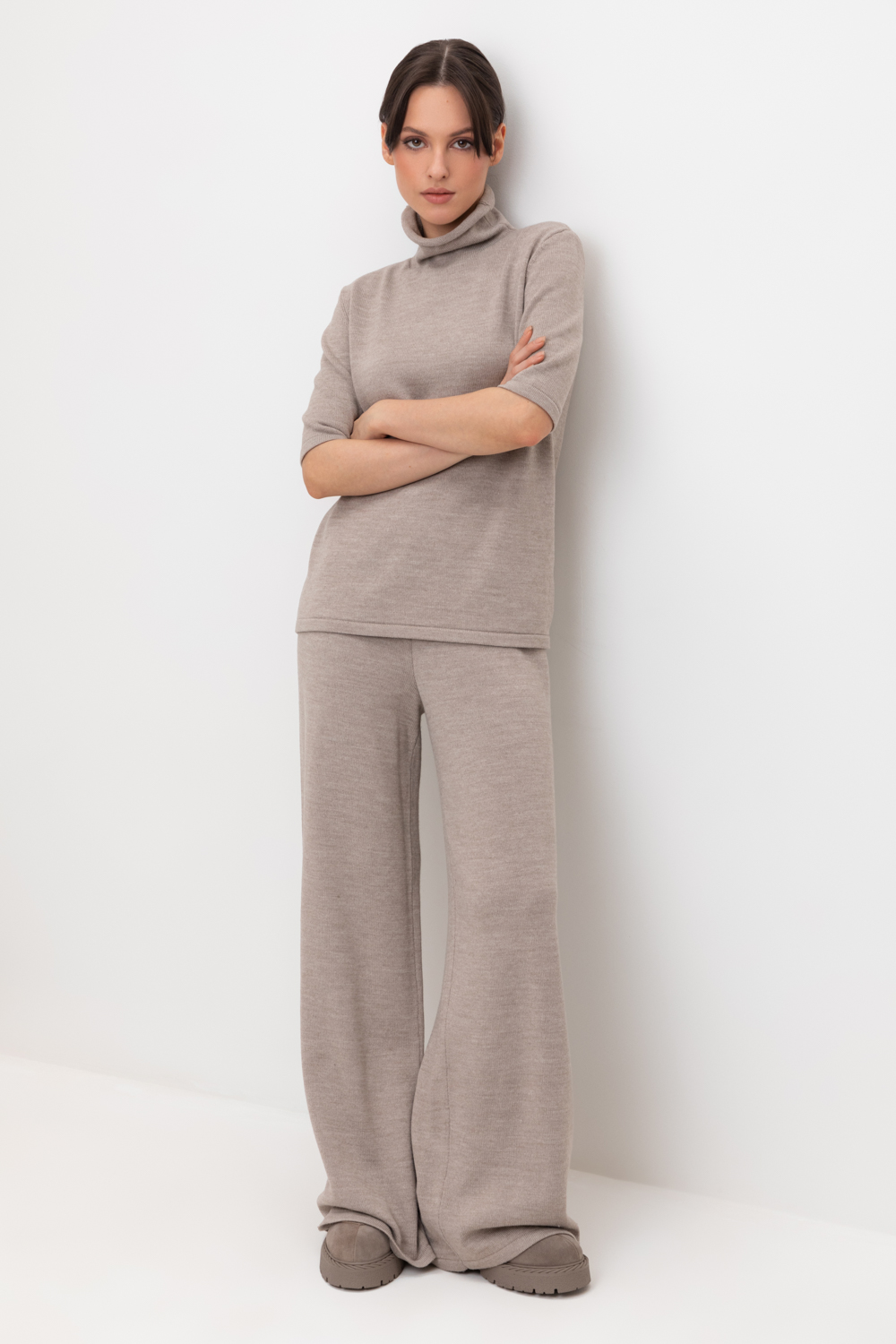 картинка Широкие брюки из итальянской шерсти от магазина Одежда+