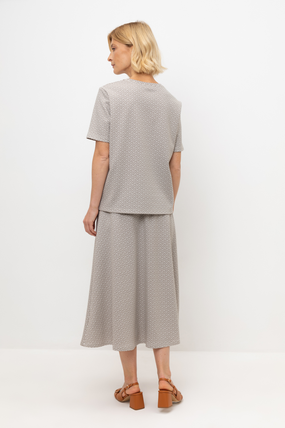 картинка Расклешенная юбка из премиального трикотажа от магазина Одежда+