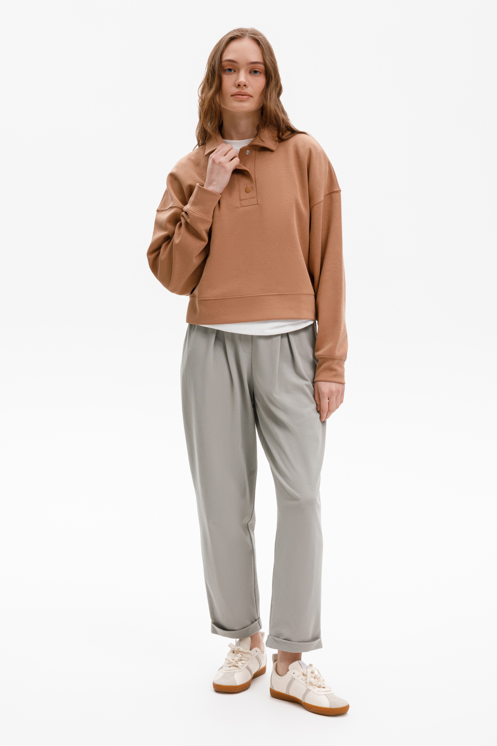 картинка Брюки со складками из пике от магазина Одежда+