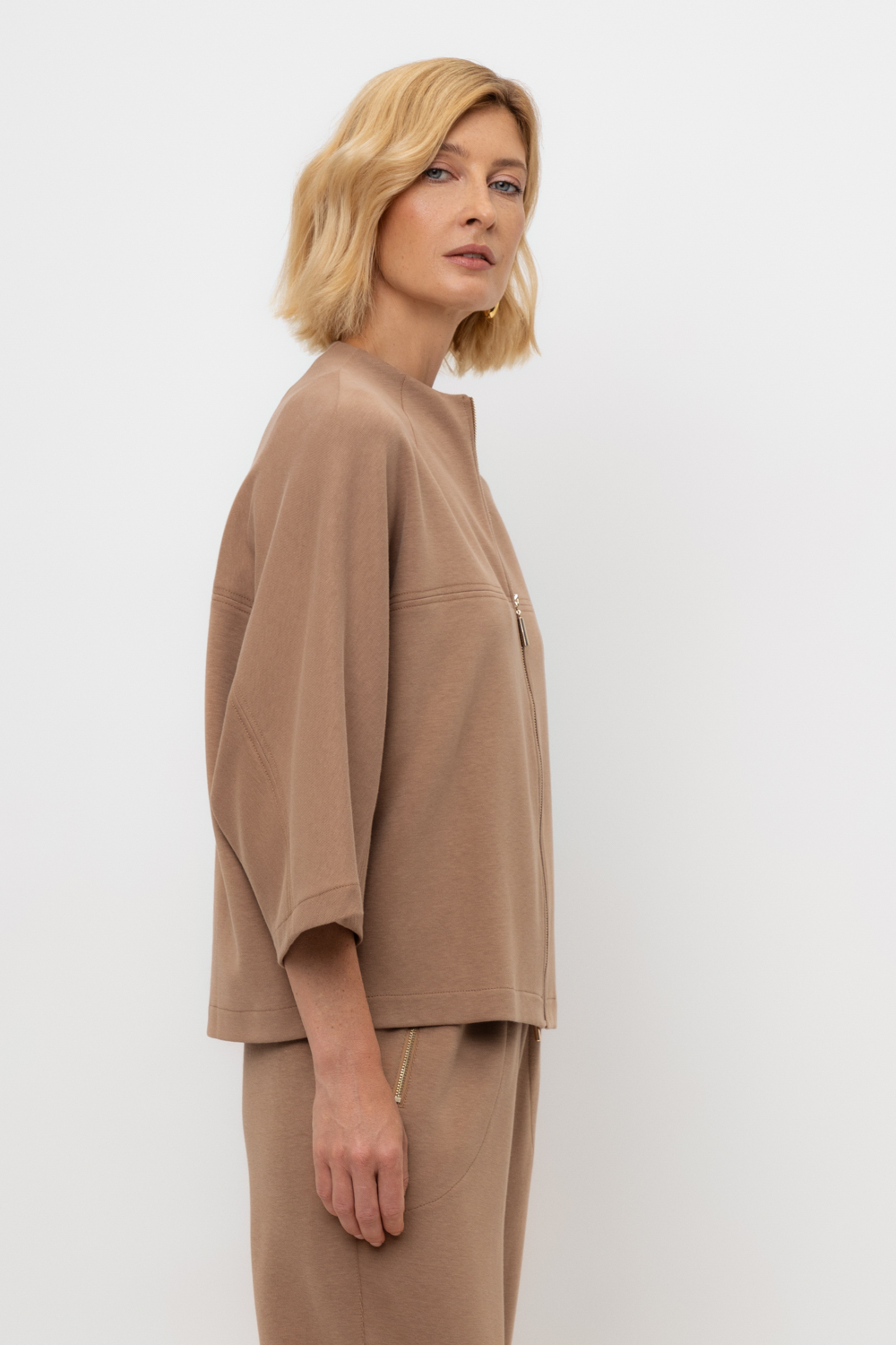 картинка Жакет из премиального трикотажа от магазина Одежда+