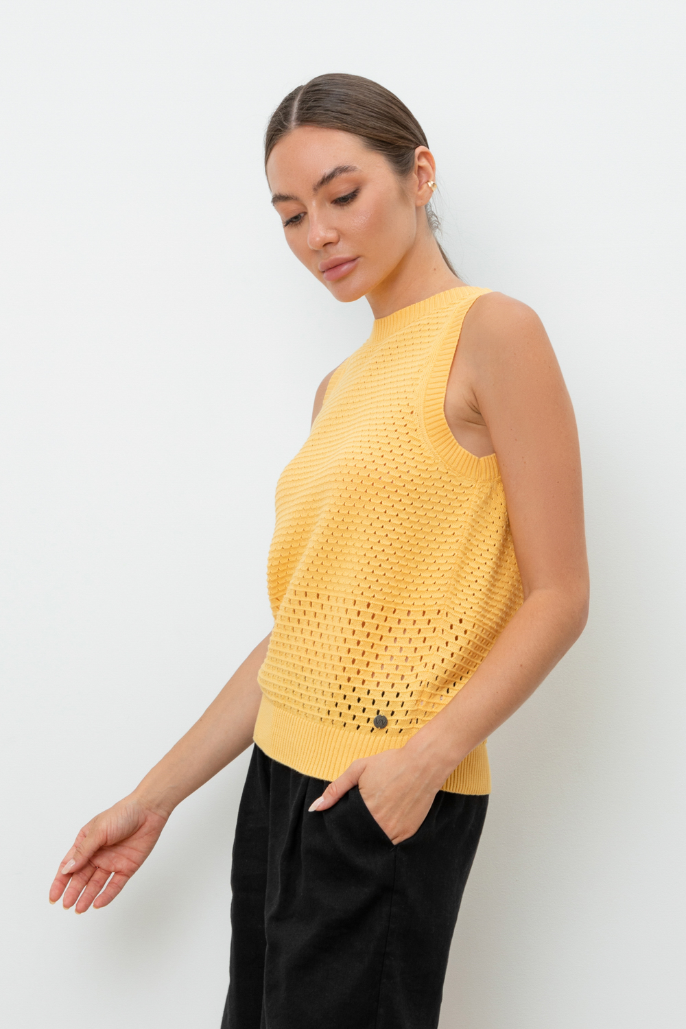 картинка Вязаная ажурная майка от магазина Одежда+