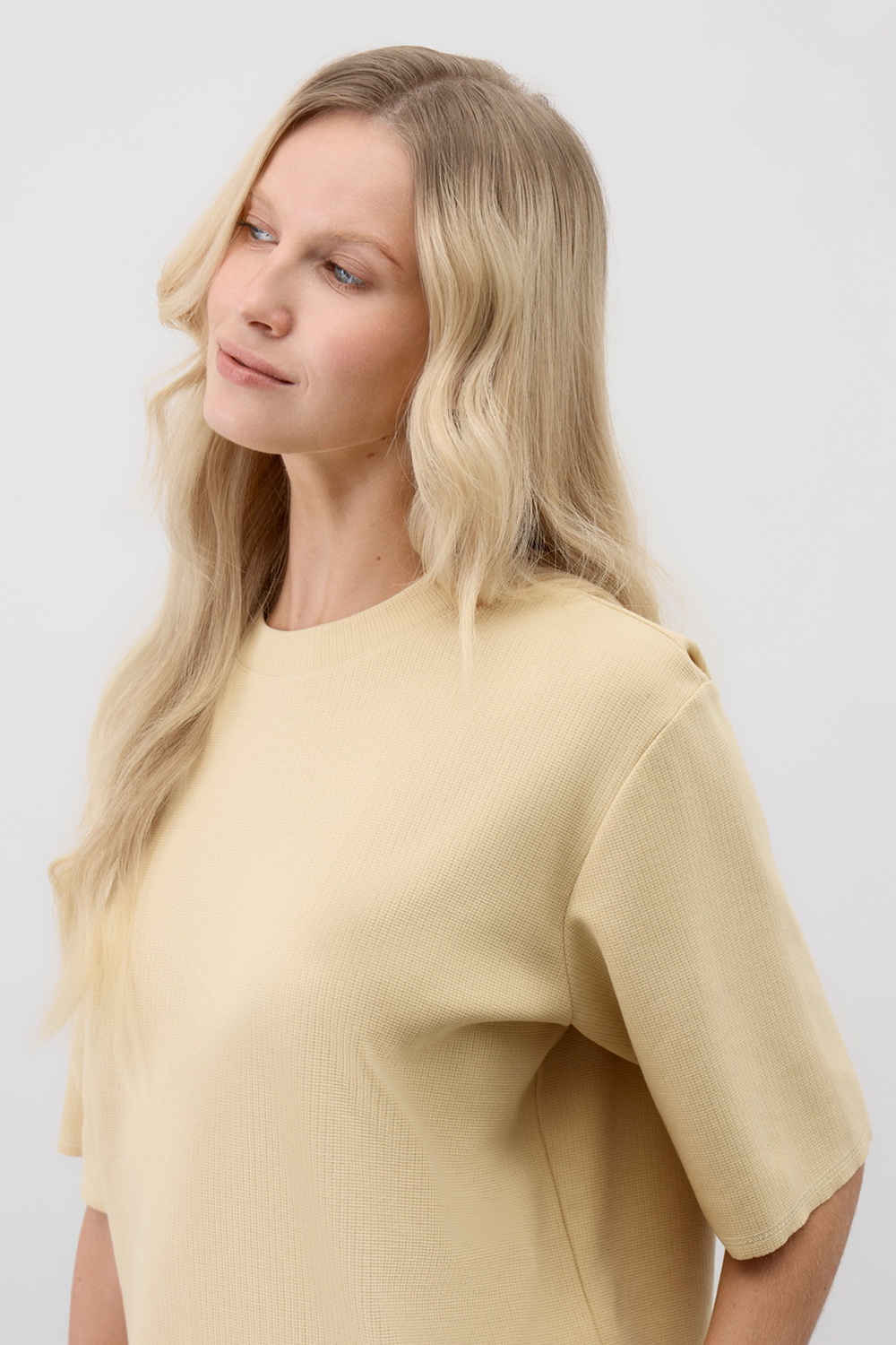 картинка Комплект футболка и брюки из вафельного хлопка от магазина Одежда+