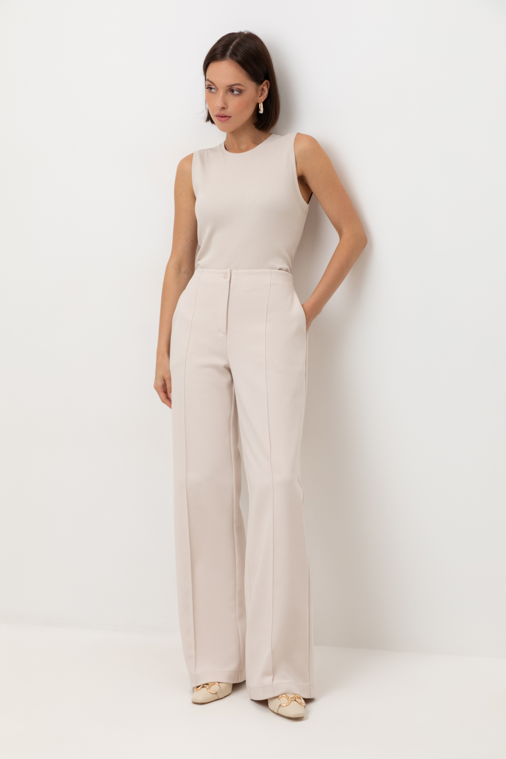 картинка Брюки со стрелками из премиального трикотажа от магазина Одежда+