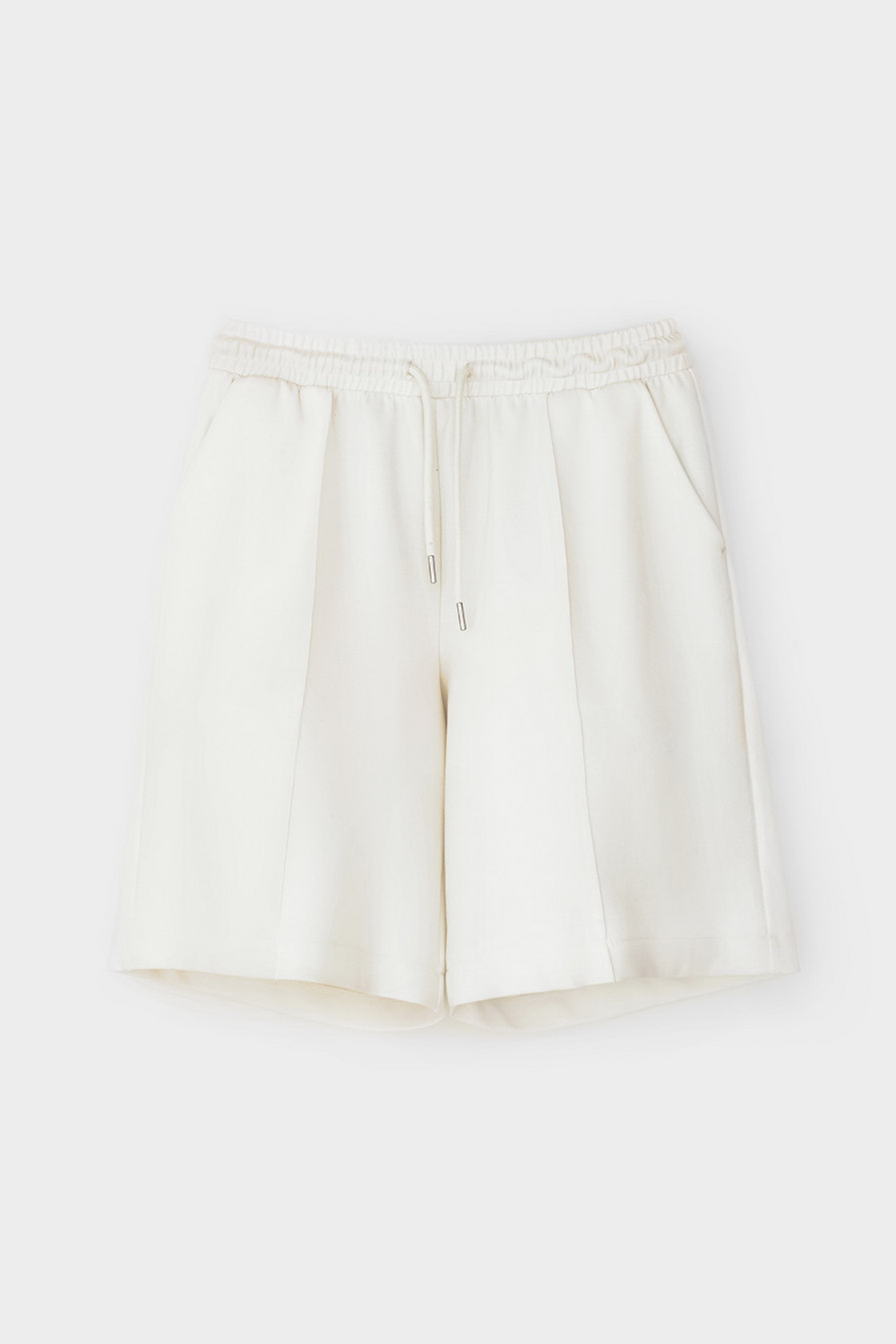 картинка Шорты со стрелками свободного силуэта от магазина Одежда+