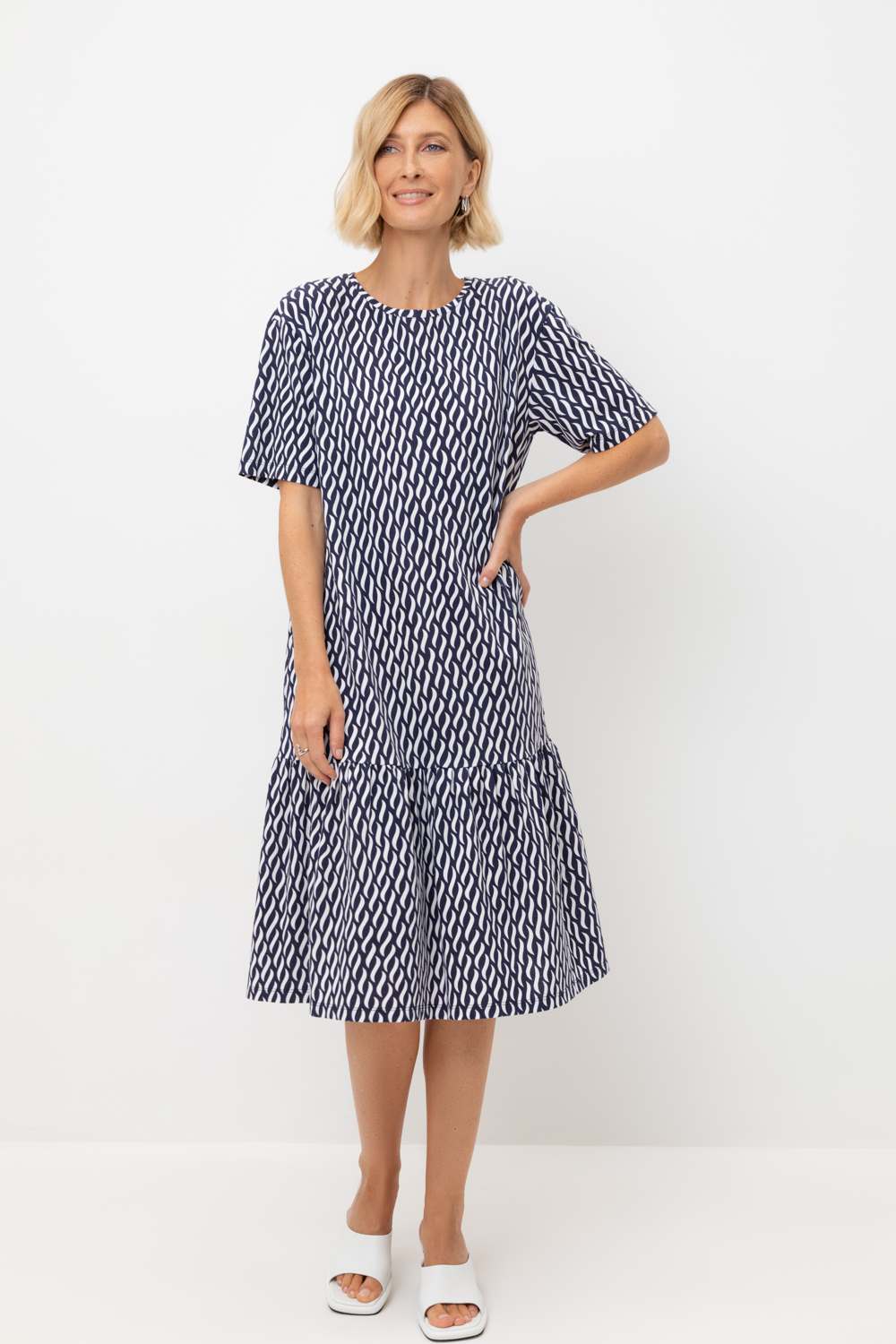 картинка Текстурное платье из пике от магазина Одежда+