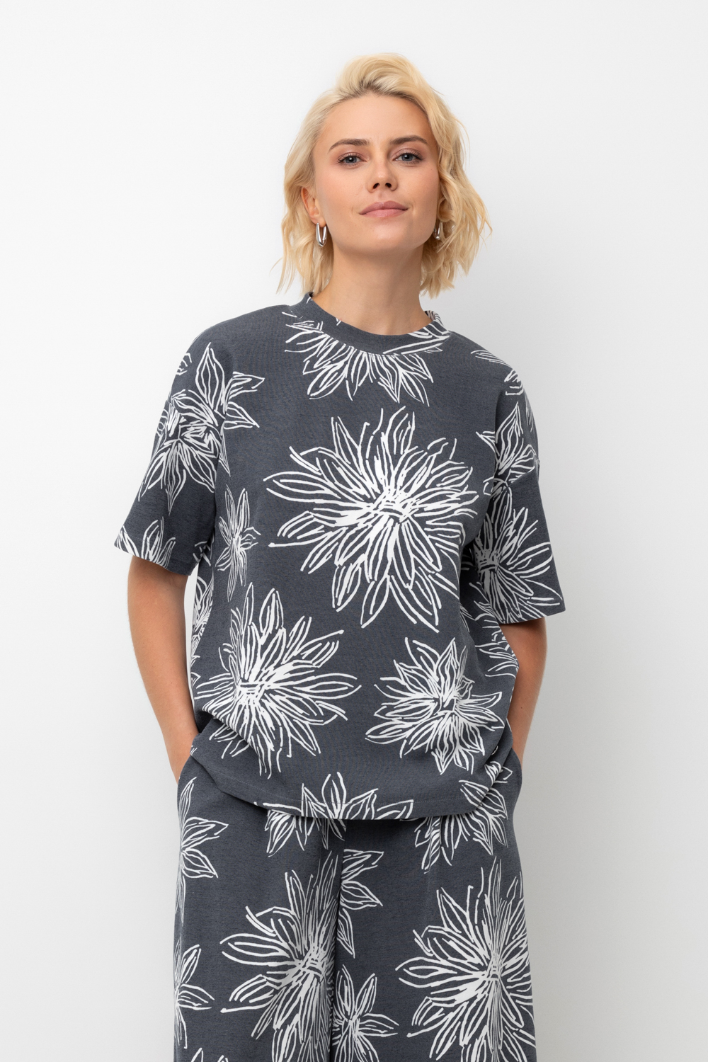 картинка Футболка женская из пике от магазина Одежда+