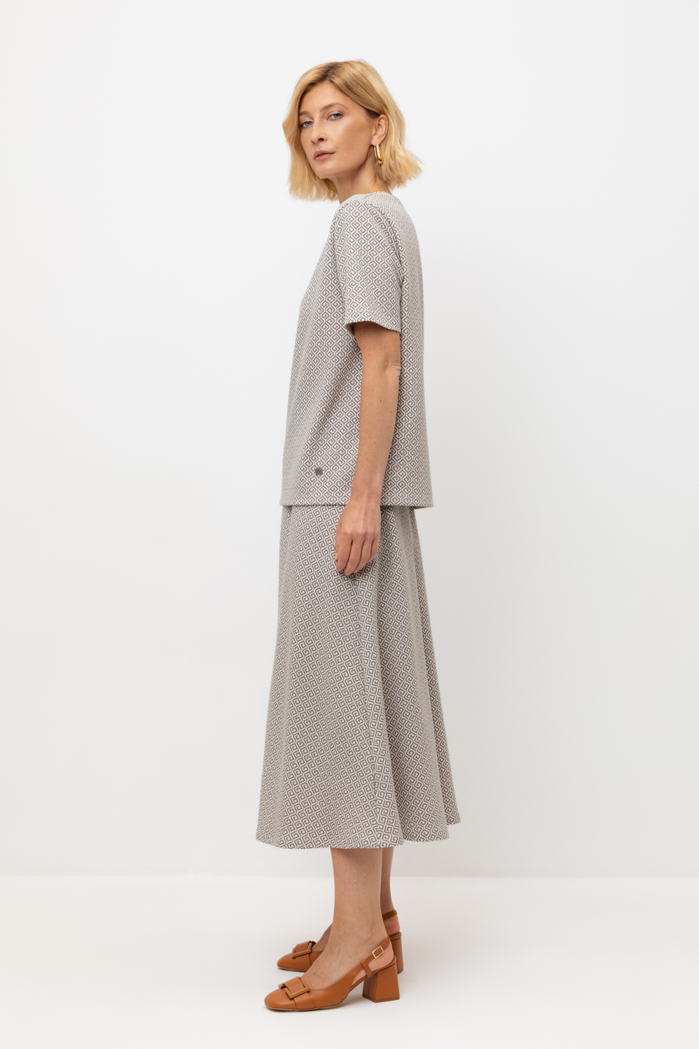 картинка Расклешенная юбка из премиального трикотажа от магазина Одежда+