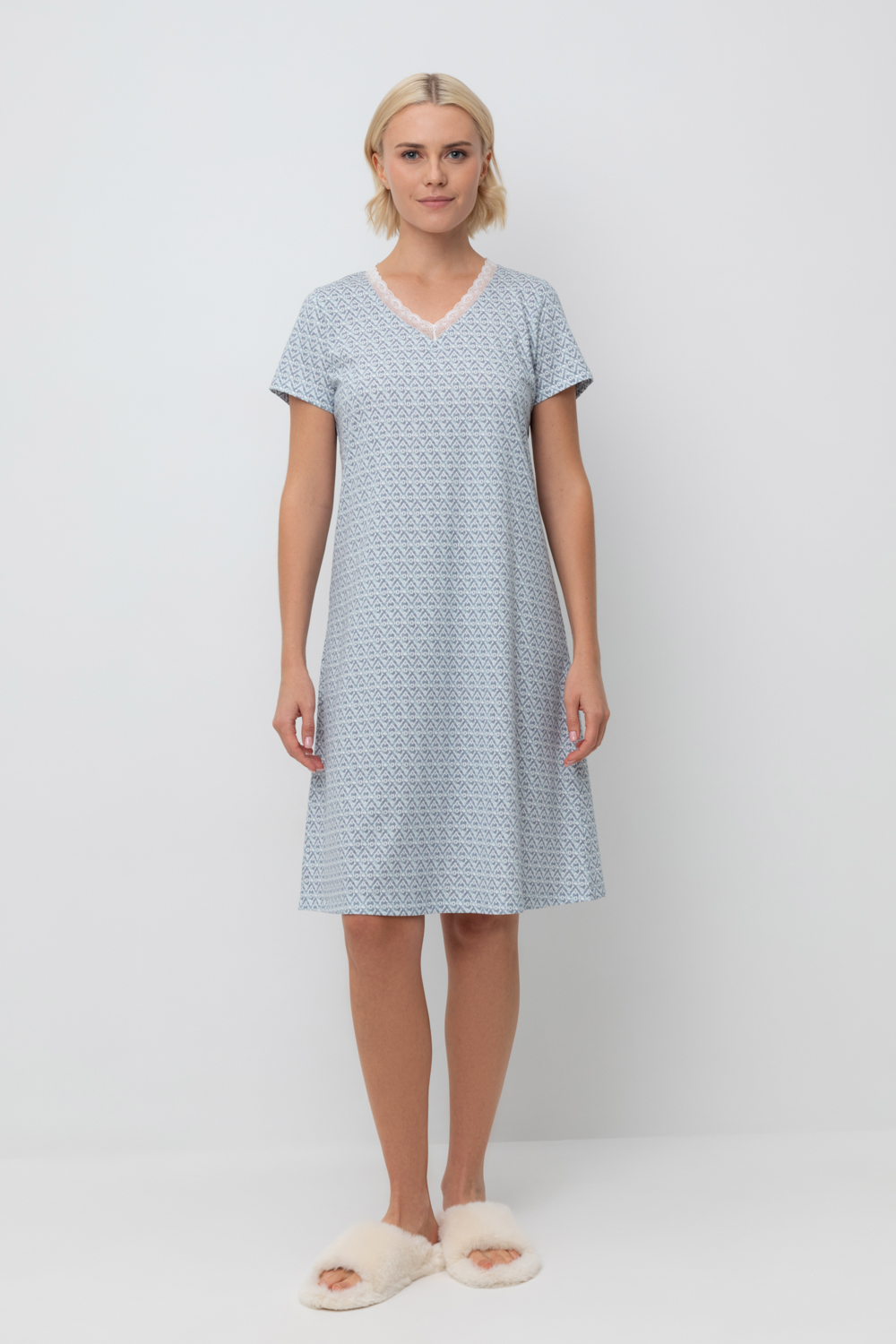 картинка Сорочка с кружевом из 100% хлопка от магазина Одежда+