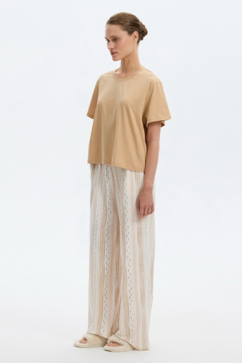 картинка Комплект футболка и брюки из хлопка с модалом от магазина Одежда+