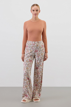 pizhama-mindalnoe-pechene-antichnye-tsvety-e-20173-korichnevyy