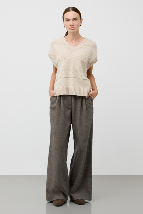 картинка Жилет от магазина Одежда+