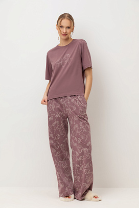 pizhama-kashtan-belaya-loshad-e-20185-bordovyy