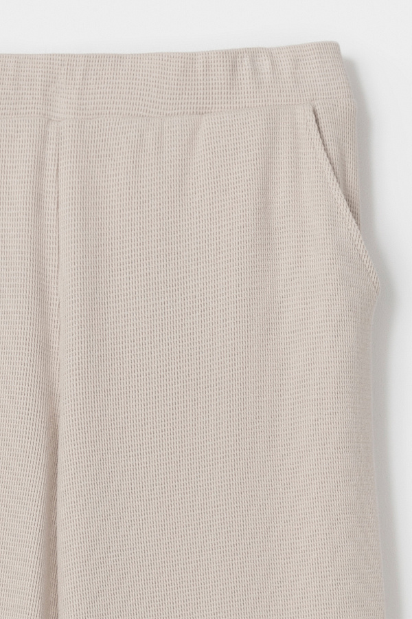 картинка Комлпект джемпер и брюки из объемного трикотажа от магазина Одежда+