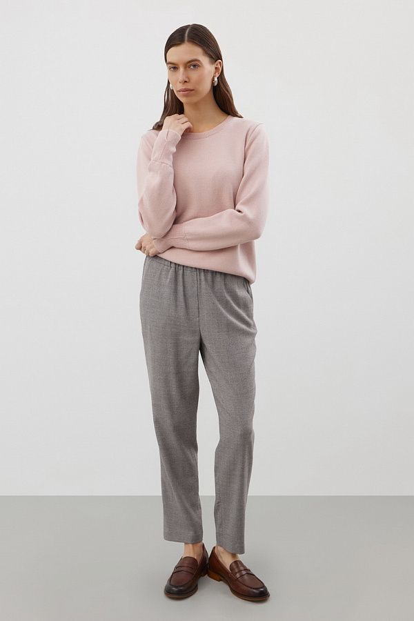 картинка брюки светло-серый от магазина Одежда+