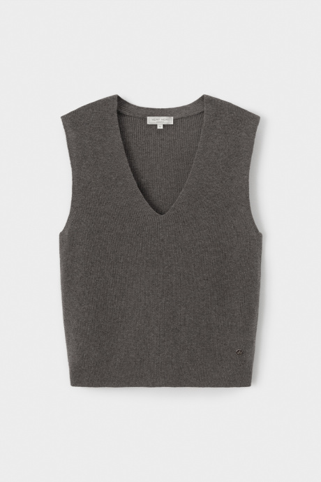 картинка Жилет от магазина Одежда+