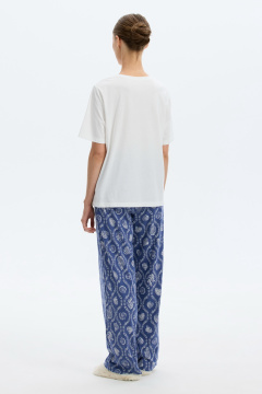 картинка Комплект футболка и брюки из хлопка с модалом от магазина Одежда+