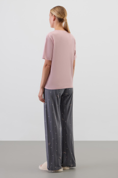 картинка Комплект футболка и брюки из гребенного хлопка от магазина Одежда+