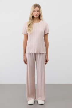 картинка Комплект футболка и брюки из ажурного хлопка от магазина Одежда+