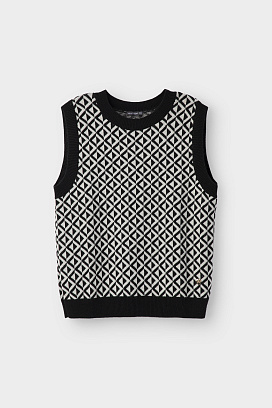 zhilet-chernyi-surovyi-ev-30110-sh-chernyi3